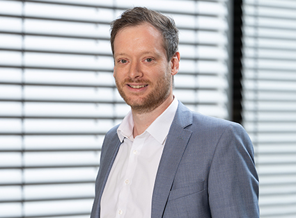 Portraitaufnahme von Herrn Marcel Vohl, Außendienstprüfer beim SVRP
