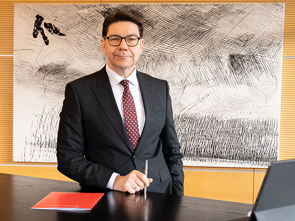 Portraitfoto von SVRP-Präsident Thomas Hirsch