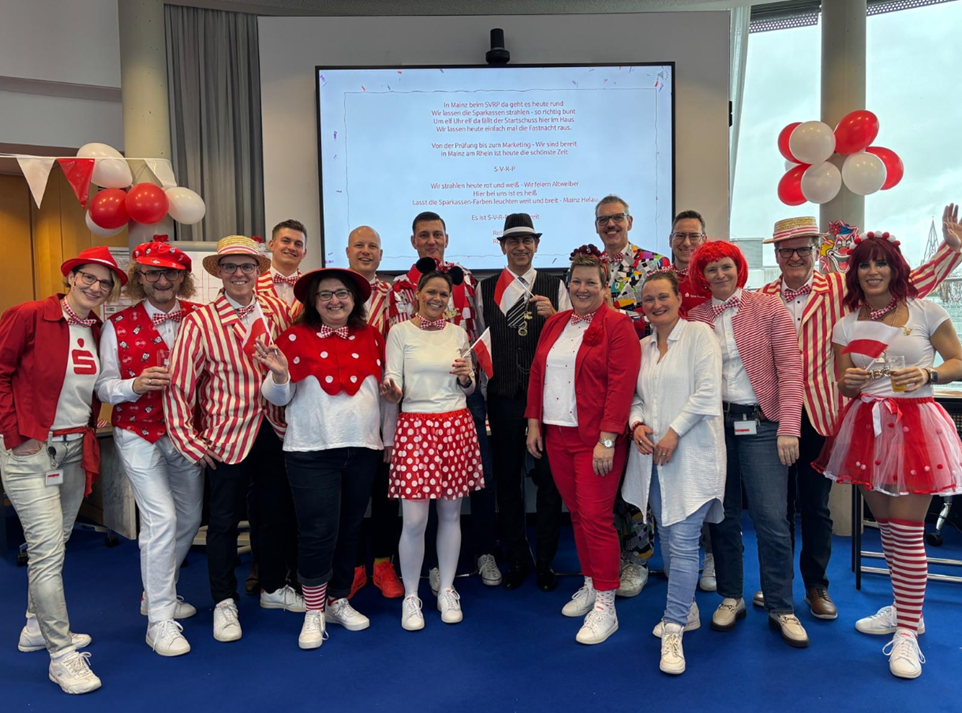 Mitarbeitende des SVRP an Altweiberfastnacht 2026