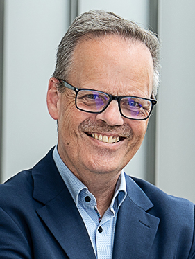 Portraitfoto von Gernot Hub, Gruppenleiter Personal beim SVRP