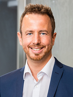 Portraitfoto von Christian Uhl, Personalreferent beim SVRP.