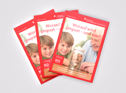 Stapel mit der Broschüre Vermögensbarometer